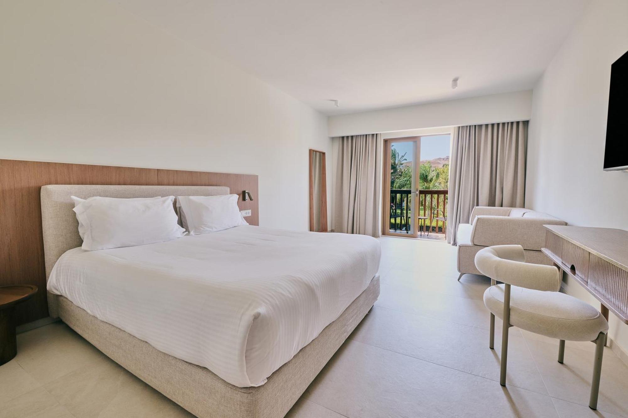 Oceanis Beach & Spa Resort Psalidi  Exterior photo